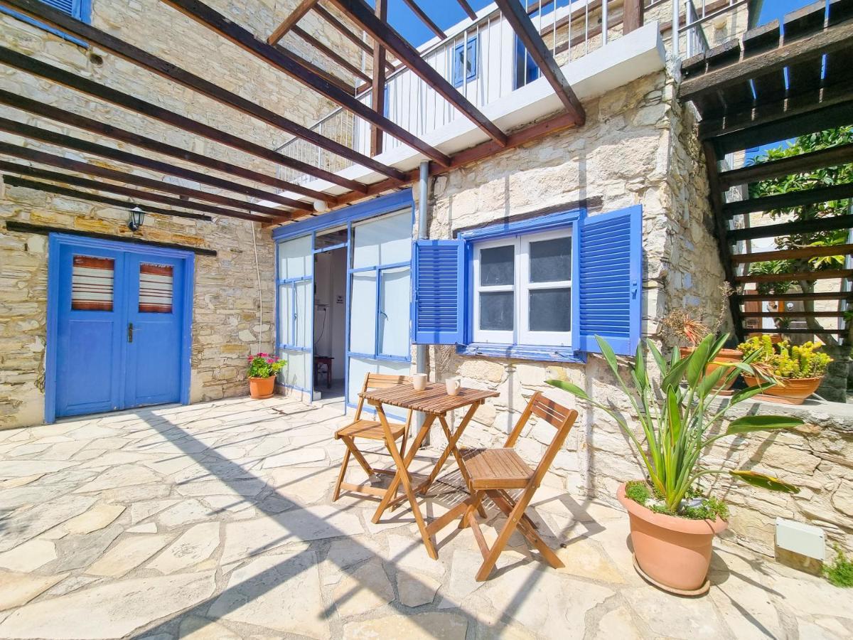 Athena'S Pool Oasis Apartment Skarinou Exterior foto