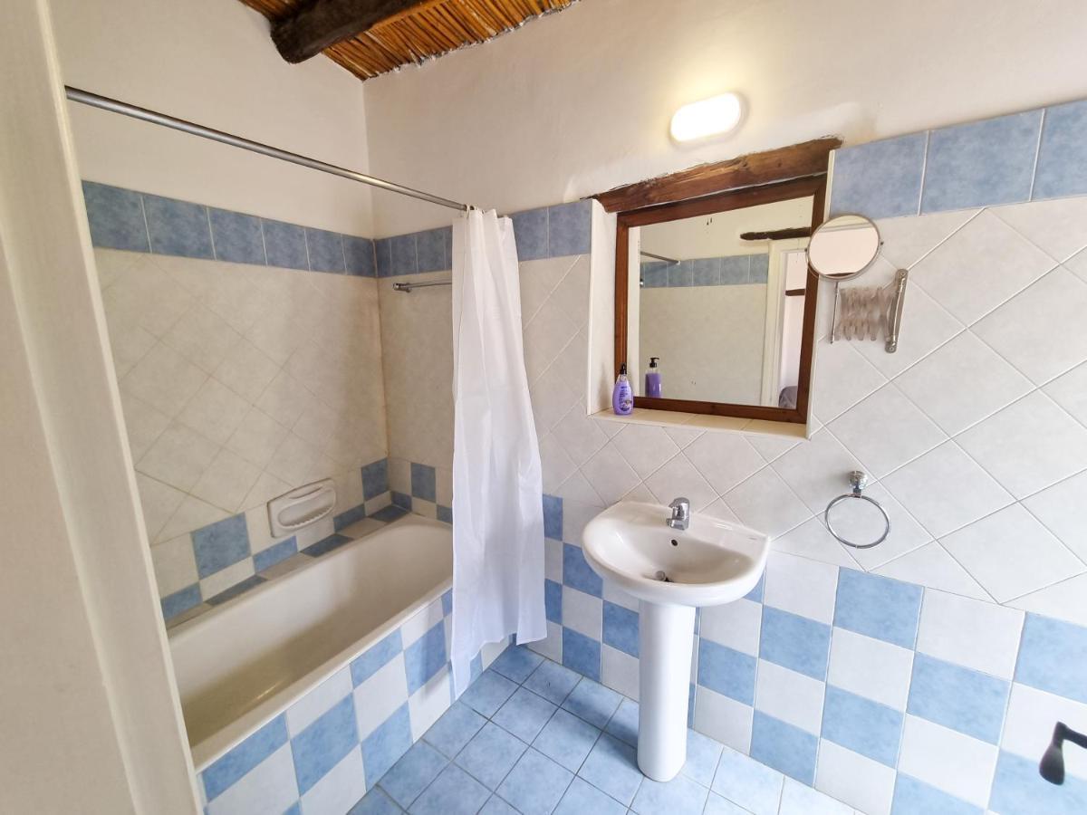 Athena'S Pool Oasis Apartment Skarinou Exterior foto