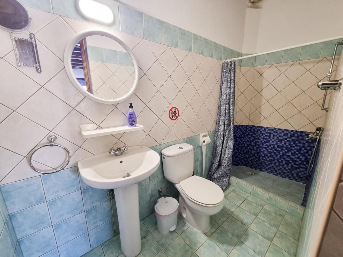 Athena'S Pool Oasis Apartment Skarinou Exterior foto